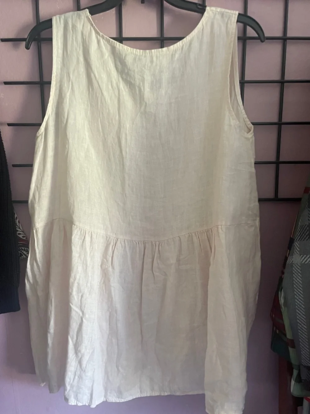 Sleeveless Linen Peplum Tunic Top - Cream - Picture 3 of 3